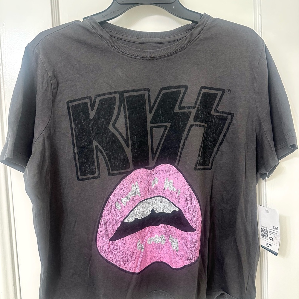 Kiss Kids Short Sleeve Tee - Gray and Pink